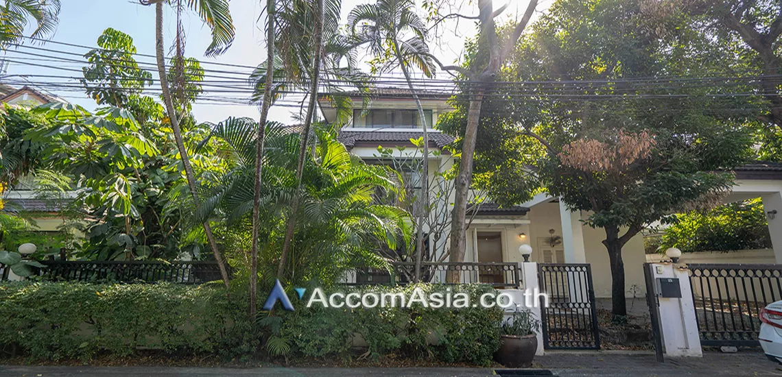  2  4 br House For Rent in Sukhumvit ,Bangkok BTS Thong Lo at Thonglor House Compound 1820486
