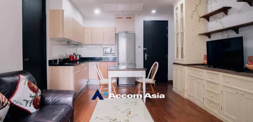 unit 1 Bedroom  Condominium For Rent in Ploenchit, Bangkok  near BTS Chitlom (1520503)