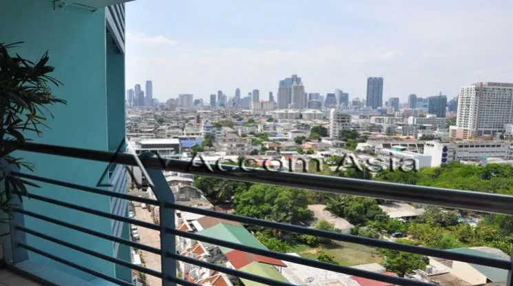 6  3 br Apartment For Rent in Sathorn ,Bangkok BRT Thanon Chan at Family-Friendly Serviced Apartment with Big Green Spaces 1420543