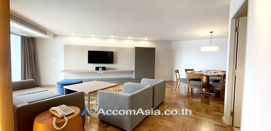  2 Bedrooms  Apartment For Rent in Sathorn, Bangkok  near BTS Chong Nonsi (1420545)