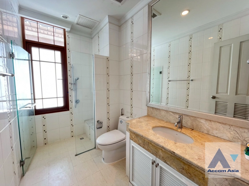 24  4 br House For Rent in Sukhumvit ,Bangkok BTS Phra khanong at Baan Sansiri Sukhumvit 67 1520568