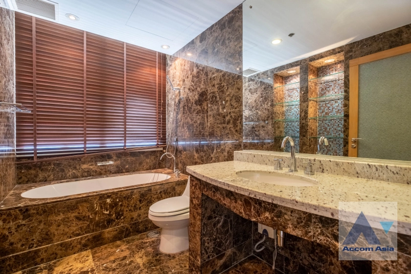 18  3 br Condominium for rent and sale in Ploenchit ,Bangkok BTS Ratchadamri at Baan Ratchadamri 1520591