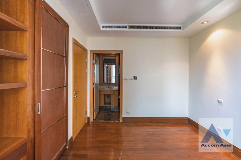 21  3 br Condominium for rent and sale in Ploenchit ,Bangkok BTS Ratchadamri at Baan Ratchadamri 1520591