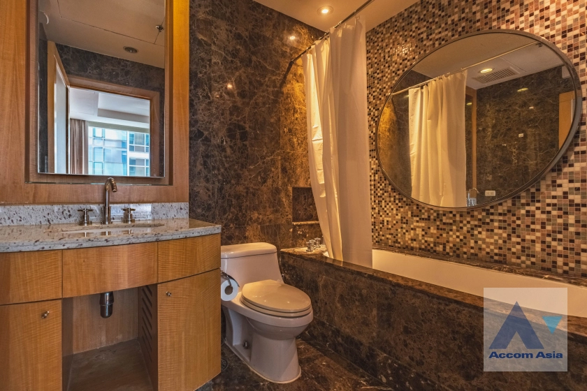 22  3 br Condominium for rent and sale in Ploenchit ,Bangkok BTS Ratchadamri at Baan Ratchadamri 1520591