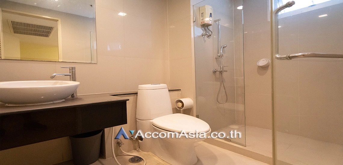 10  2 br Condominium For Rent in Sukhumvit ,Bangkok BTS Ekkamai at Nusasiri Grand Condo 1520597