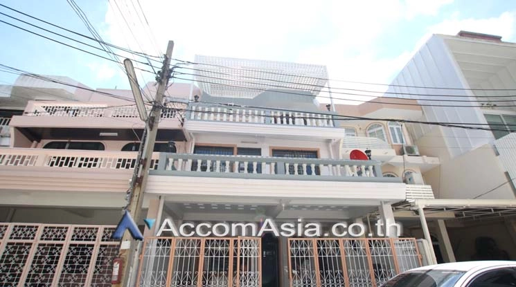  2  7 br Townhouse For Rent in sathorn ,Bangkok BTS Surasak 1520623