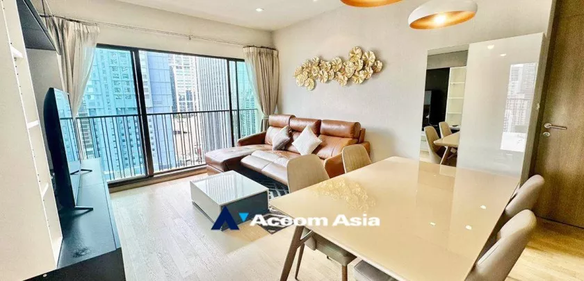 Corner Unit |  Noble Refine Condominium  1 Bedroom for Rent BTS Phrom Phong in Sukhumvit Bangkok