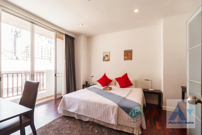 22  4 br Apartment For Rent in Silom ,Bangkok BTS Surasak at High-end Low Rise  1420656