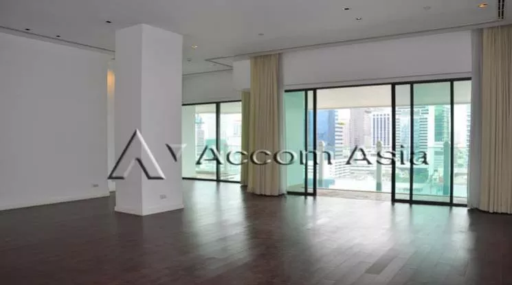 unitHuge Terrace, Private Swimming Pool, Duplex Condo, Penthouse |  2 Bedrooms  Condominium For Rent in Sukhumvit, Bangkok  near BTS Phrom Phong (1520662)