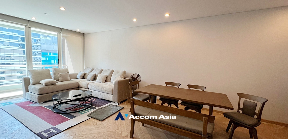  Royal Saladaeng Condominium  3 Bedroom for Sale & Rent MRT Silom in Silom Bangkok