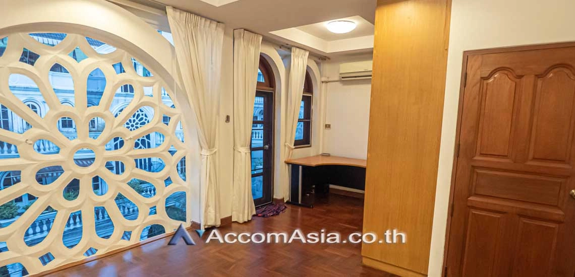 6  5 br House for rent and sale in Sukhumvit ,Bangkok BTS Ekkamai at Ekkamai Villas 2520691
