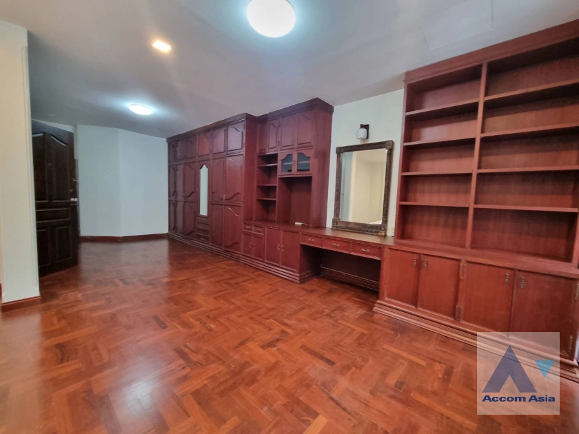 11  4 br House for rent and sale in Sukhumvit ,Bangkok BTS Ekkamai at Ekkamai Villas 2520692