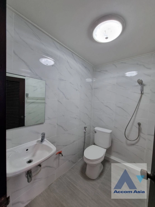 20  4 br House for rent and sale in Sukhumvit ,Bangkok BTS Ekkamai at Ekkamai Villas 2520692