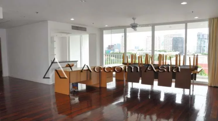 5  4 br Apartment For Rent in Sukhumvit ,Bangkok BTS Ekkamai at Ekkamai Family Apartment 1420746