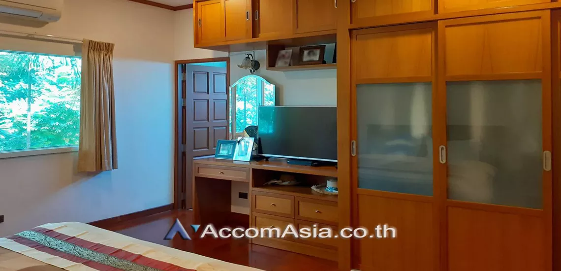 15  4 br House For Rent in Sukhumvit ,Bangkok BTS Phra khanong 2320757