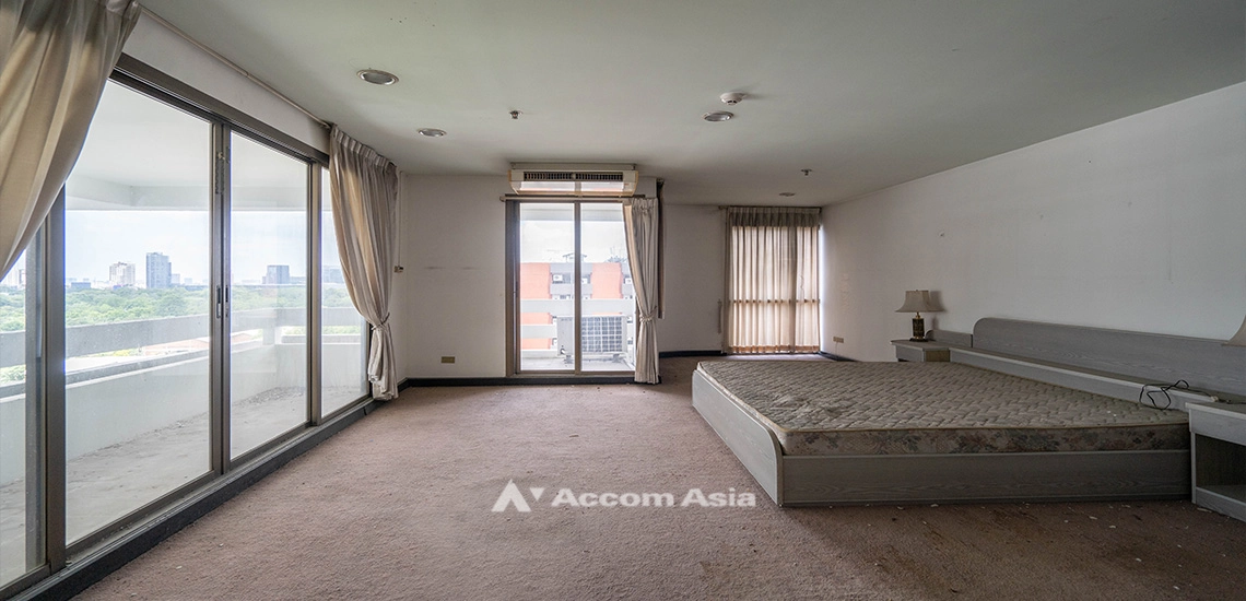 10  4 br Condominium for rent and sale in Sukhumvit ,Bangkok BTS Nana at Crystal Garden 1520765