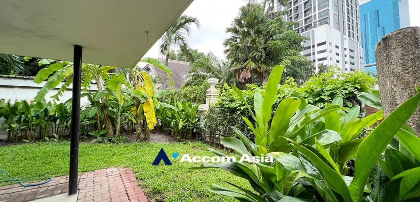 4  3 br House for rent and sale in Sukhumvit ,Bangkok BTS Ekkamai 60045