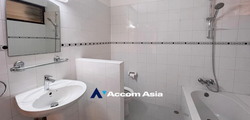 25  3 br House for rent and sale in Sukhumvit ,Bangkok BTS Ekkamai 60045