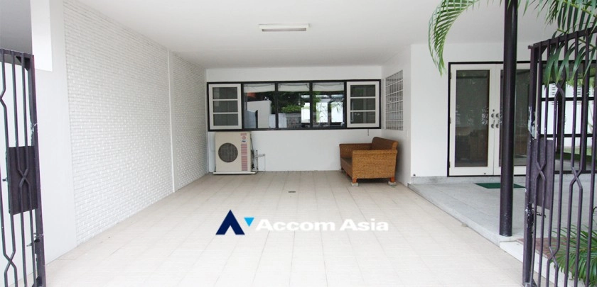 35  3 br House for rent and sale in Sukhumvit ,Bangkok BTS Ekkamai 60045