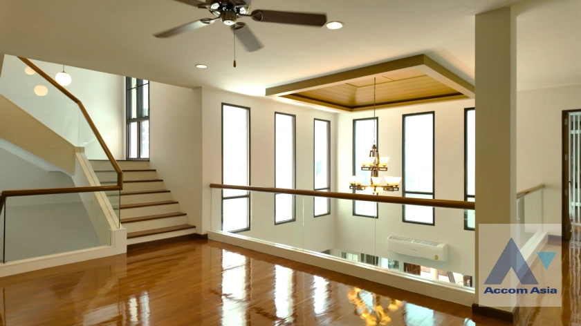 16  4 br House For Rent in Sukhumvit ,Bangkok BTS Phrom Phong 1920772