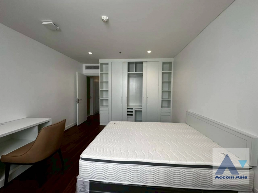 14  3 br Apartment for rent and sale in Sukhumvit ,Bangkok BTS Ekkamai at Ekkamai Family Apartment 1420809