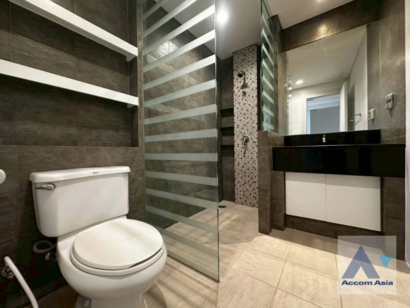 20  3 br Apartment for rent and sale in Sukhumvit ,Bangkok BTS Ekkamai at Ekkamai Family Apartment 1420809