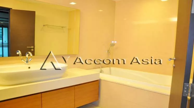9  3 br Apartment For Rent in Sukhumvit ,Bangkok BTS Asok - MRT Sukhumvit at The Simple Life 1420833