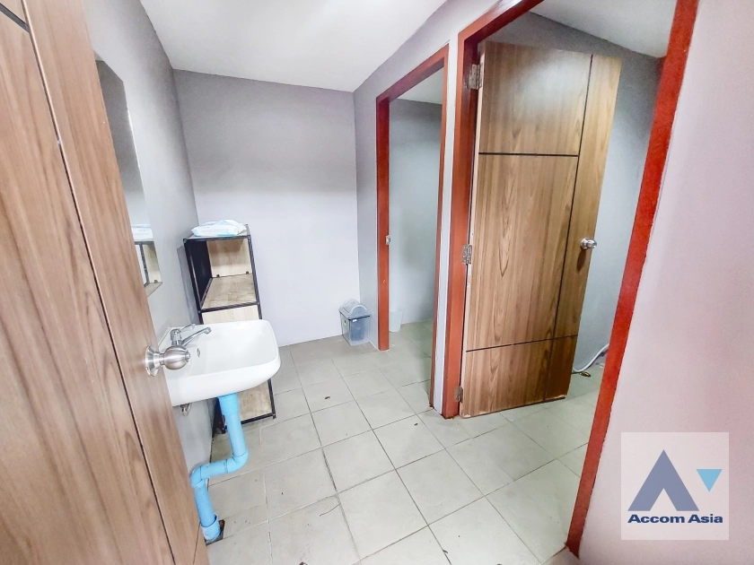 12  4 br House For Rent in Sukhumvit ,Bangkok BTS Ekkamai 90343