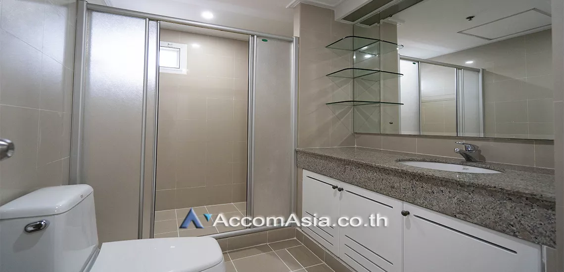 9  3 br Apartment For Rent in Sukhumvit ,Bangkok BTS Asok - MRT Sukhumvit at A Classic Style 1420843