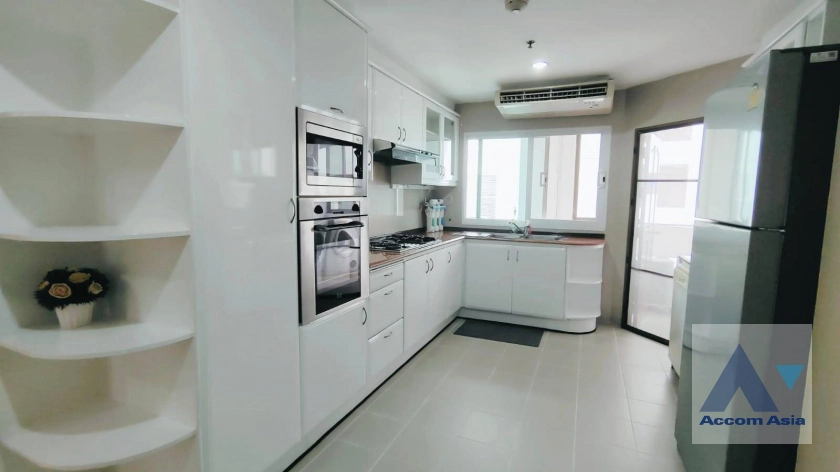 4  3 br Apartment For Rent in Sukhumvit ,Bangkok BTS Asok - MRT Sukhumvit at A Classic Style 1420843