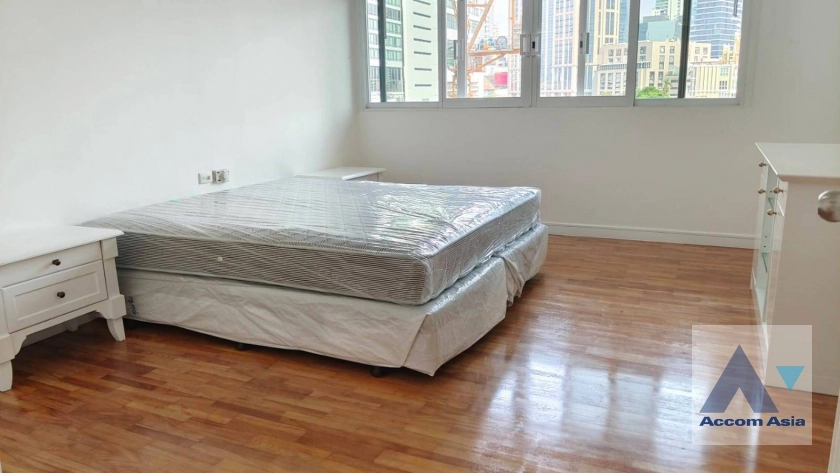 6  3 br Apartment For Rent in Sukhumvit ,Bangkok BTS Asok - MRT Sukhumvit at A Classic Style 1420843