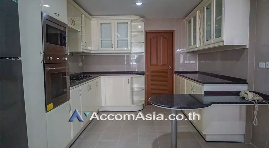Pet friendly |  4 Bedrooms  Apartment For Rent in Sukhumvit, Bangkok  near BTS Asok - MRT Sukhumvit (1420844)