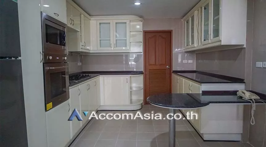 unitPet friendly |  4 Bedrooms  Apartment For Rent in Sukhumvit, Bangkok  near BTS Asok - MRT Sukhumvit (1420844)
