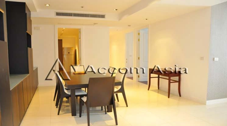 unit 3 Bedrooms  Condominium For Rent in Ploenchit, Bangkok  near BTS Ploenchit (1520850)