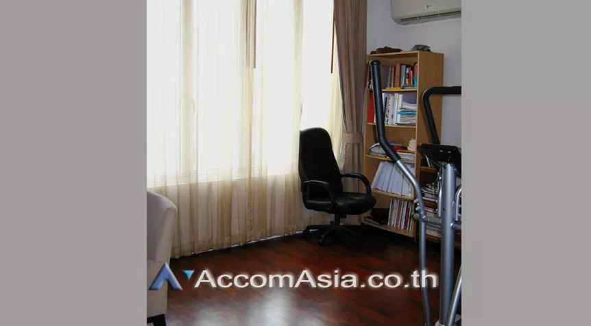 6  3 br Apartment For Rent in Sukhumvit ,Bangkok BTS Asok - MRT Sukhumvit at Designed Elegance Style 1520895