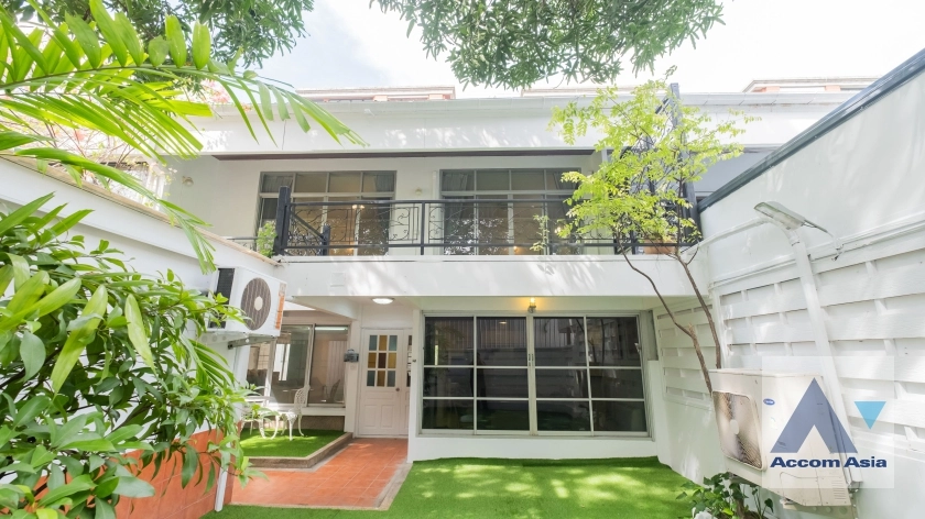 5  3 br House For Rent in Sukhumvit ,Bangkok BTS Ekkamai 2520896