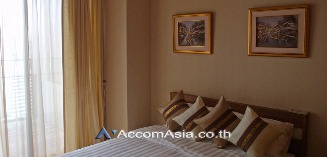 unit 2 Bedrooms  Condominium For Rent & Sale in Sathorn, Bangkok  near BTS Chong Nonsi - MRT Lumphini (1520897)