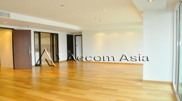 unitBig Balcony, Pet friendly |  4 Bedrooms  Condominium For Rent in Sukhumvit, Bangkok  near BTS Phrom Phong (1520909)