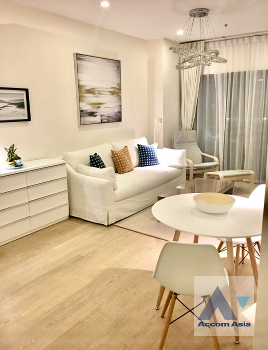  Noble Refine Condominium  2 Bedroom for Rent BTS Phrom Phong in Sukhumvit Bangkok
