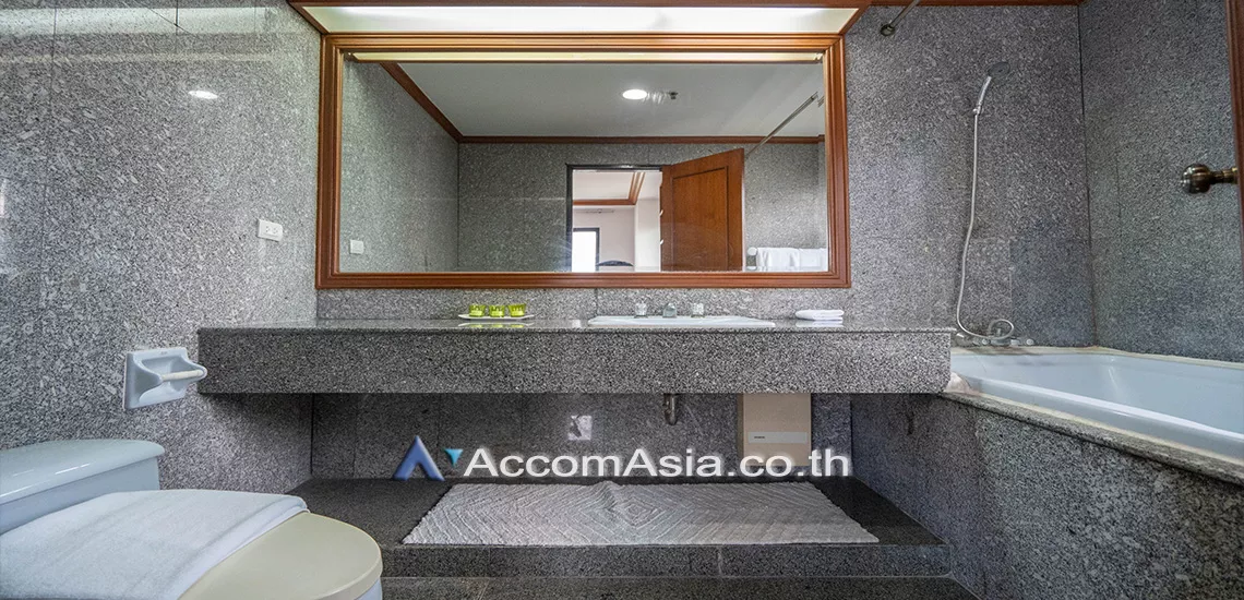 9  3 br Apartment For Rent in Sukhumvit ,Bangkok BTS Asok - MRT Sukhumvit at Comfortable for Living 10178
