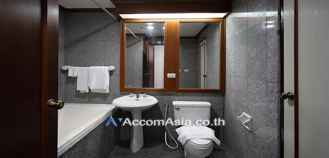 10  3 br Apartment For Rent in Sukhumvit ,Bangkok BTS Asok - MRT Sukhumvit at Comfortable for Living 10178