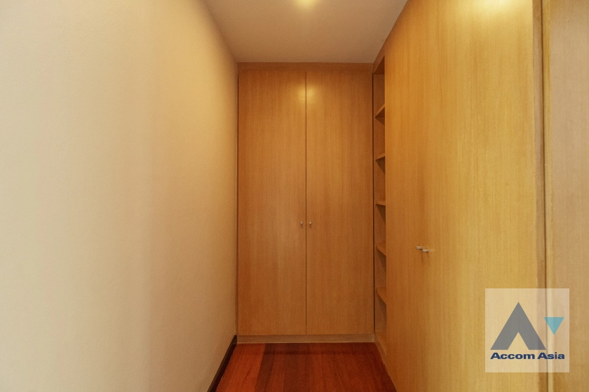 12  3 br House For Rent in Sukhumvit ,Bangkok BTS Ekkamai at Luxury House with private pool in Ekkamai 1920964