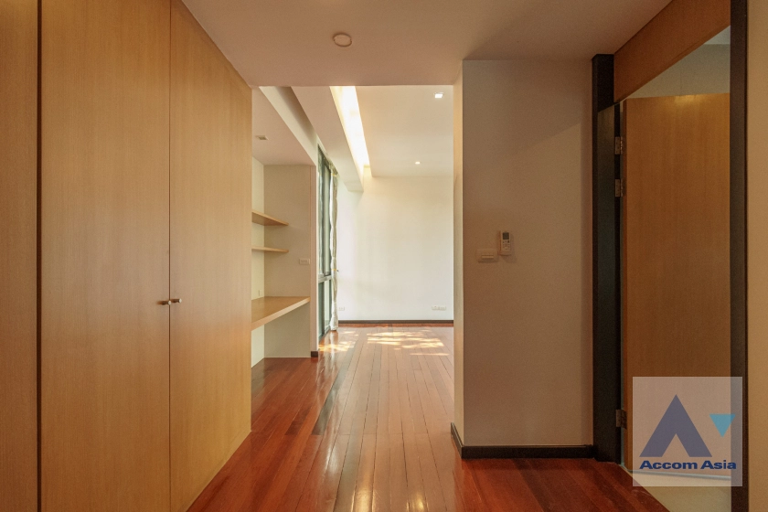 13  3 br House For Rent in Sukhumvit ,Bangkok BTS Ekkamai at Luxury House with private pool in Ekkamai 1920964