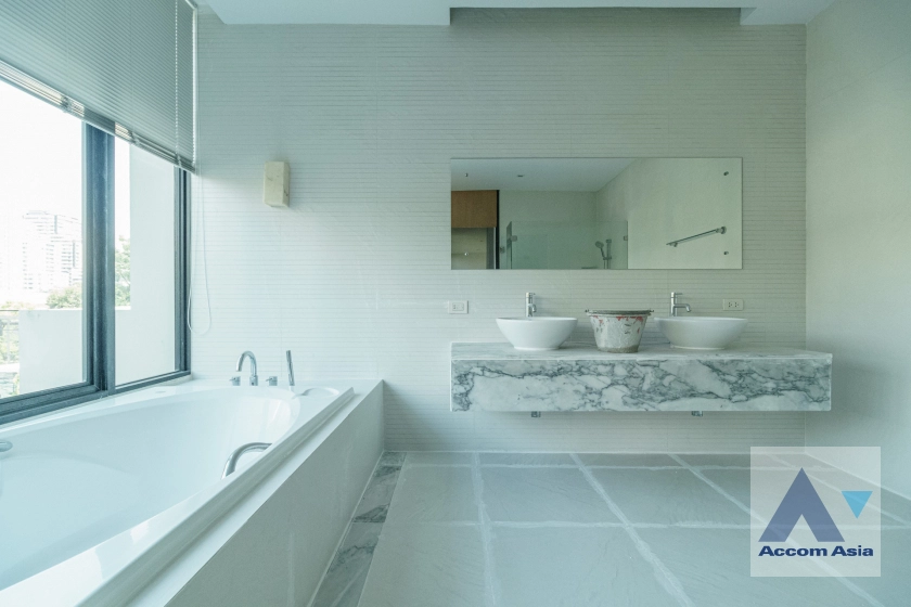 21  3 br House For Rent in Sukhumvit ,Bangkok BTS Ekkamai at Luxury House with private pool in Ekkamai 1920964