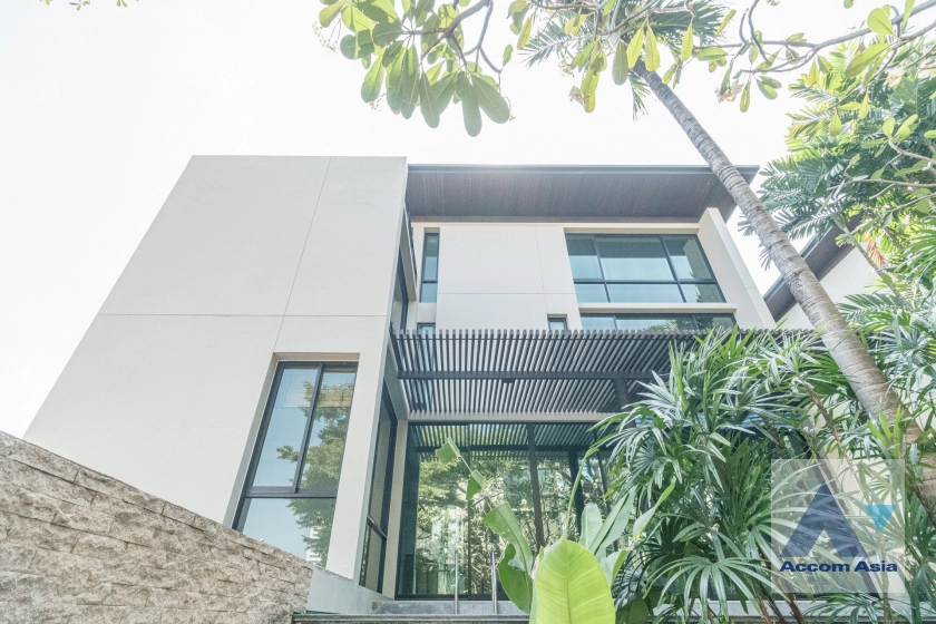 23  3 br House For Rent in Sukhumvit ,Bangkok BTS Ekkamai at Luxury House with private pool in Ekkamai 1920964