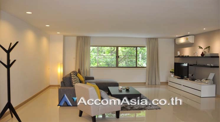 unitPet friendly |  3 Bedrooms  Apartment For Rent in Sukhumvit, Bangkok  near BTS Thong Lo (1420982)