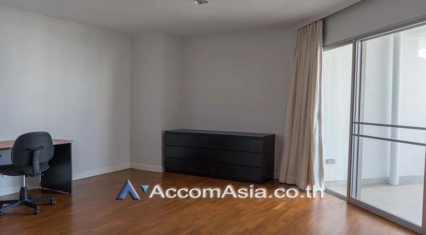 11  3 br Apartment For Rent in Sathorn ,Bangkok BRT Technic Krungthep at Perfect life in Bangkok 1520999