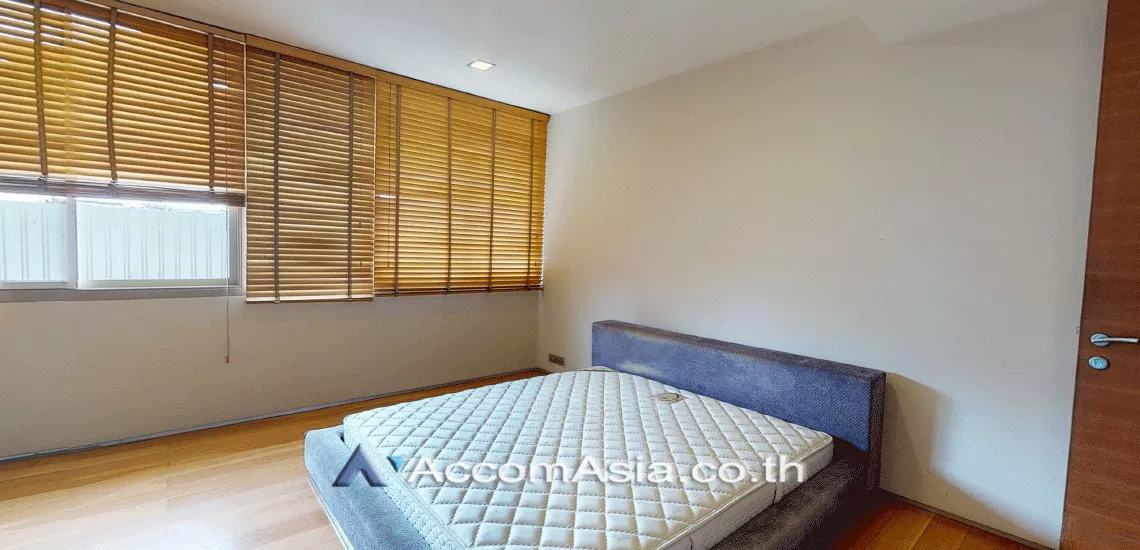 unitPet friendly | Ficus Lane Condominium