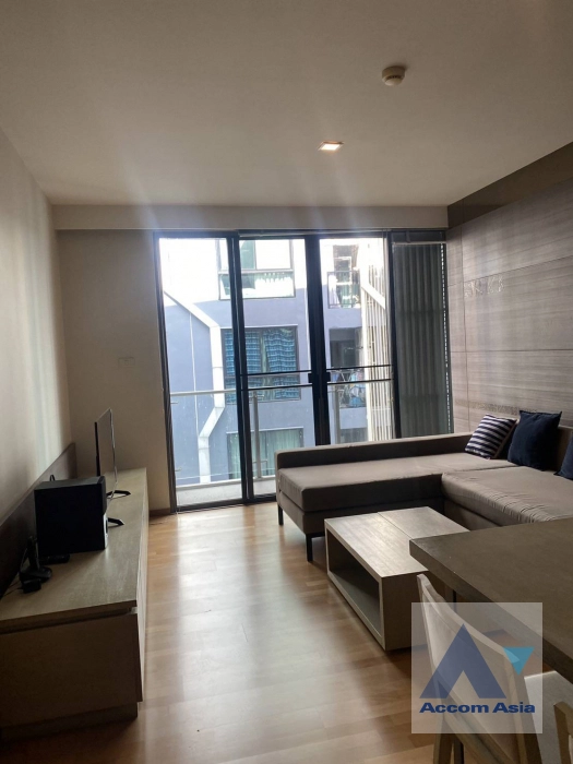 unit 2 Bedrooms  Condominium For Rent & Sale in Sukhumvit, Bangkok  near BTS Ekkamai (1521017)