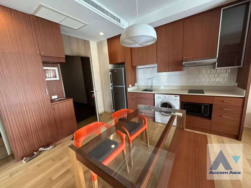  1  2 br Condominium For Rent in Sukhumvit ,Bangkok BTS Ekkamai at Noble Reveal 1521020